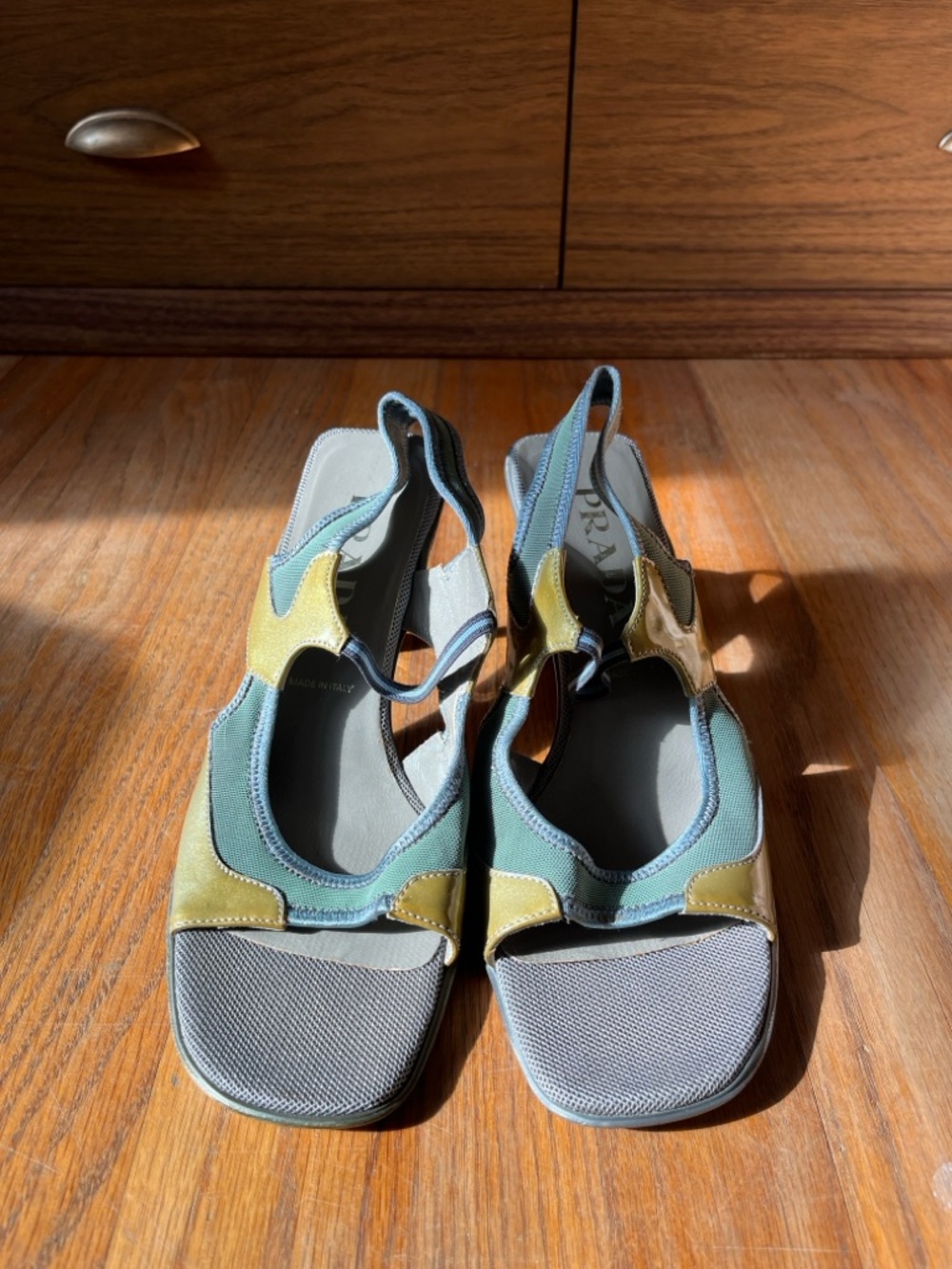 Iconic 2000s Prada Mercury slingback mesh kitten heels - Picture 4 of 13
